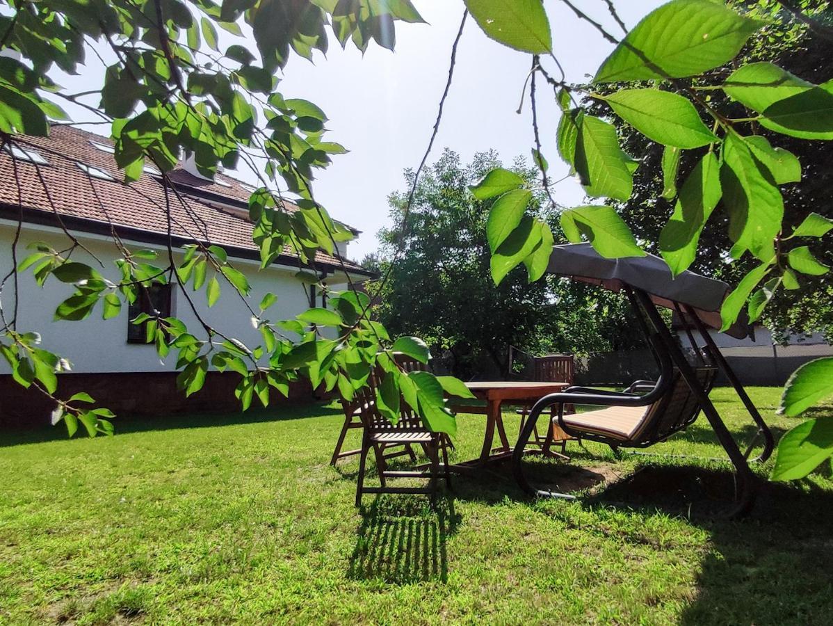 Apart Hostel S8 Blizne Jasinskiego Extérieur photo