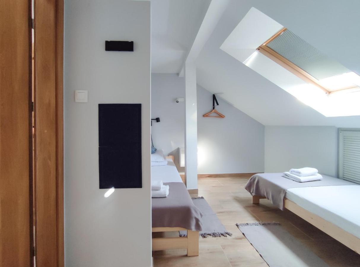 Apart Hostel S8 Blizne Jasinskiego Extérieur photo